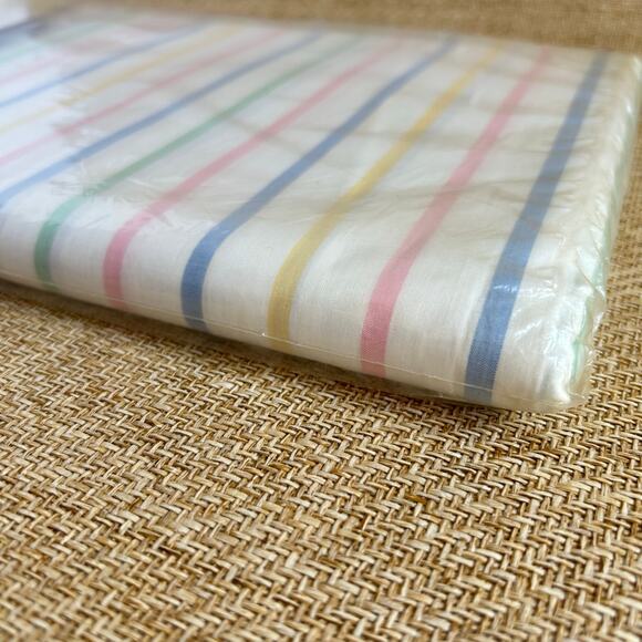 Vintage Cannon Combspun Percale Flat Sheet – New Old Stock, All‑Cotton, USA - Picture 2 of 6